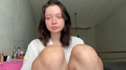 Snapshot of pileacadieri__ chatting on 01-25-25, 02:26 Trisha online show from 01-25-25, 02:26