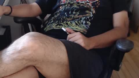 Snapshot of pimprobo chatting on 10-05-25, 02:48 Pimp Robo online show from 10-05-25, 02:48