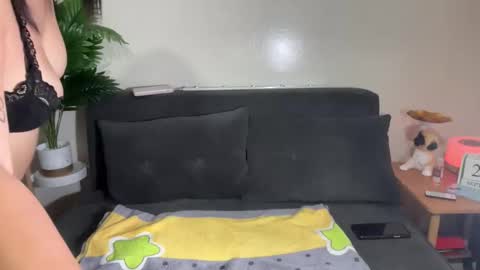 Hot Feb online show from 09-21-25, 08:27