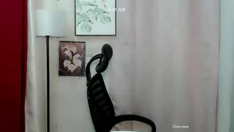 Snapshot of pinay_heart chatting on 01-10-25, 03:37 heart online show from 01-10-25, 03:37