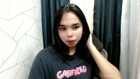Snapshot of pinay_heart chatting on 06-27-26, 11:43 heart online show from 06-27-26, 11:43