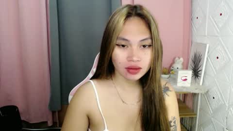 Jen online show from 03-19-26, 01:09