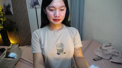 Shenna online show from 11-02-25, 04:59