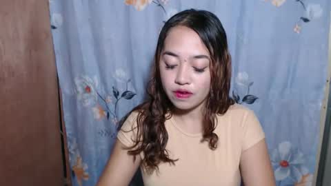 pinay_singlemomxs online show from 11-10-25, 03:16