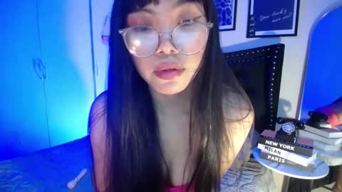 dee online show from 11-24-25, 07:46