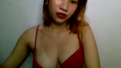 Snapshot of pinaybeauty_25 chatting on 11-05-25, 05:51 im jane online show from 11-05-25, 05:51