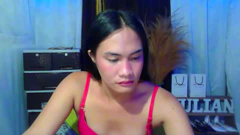 jilian  online show from 11-21-25, 01:10