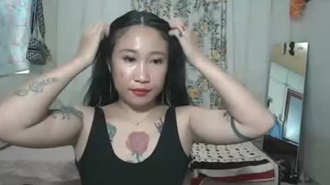 yumie  online show from 05-28-26, 08:00