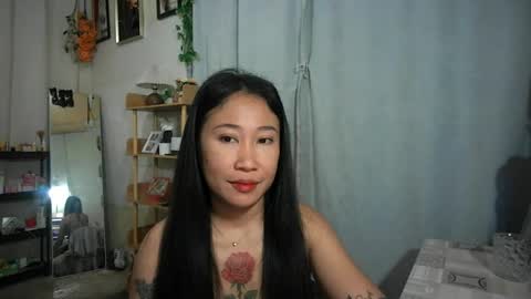Snapshot of pinayhotty_yumie chatting on 07-23-26, 10:29 yumie online show from 07-23-26, 10:29