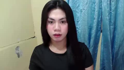pinayloving_bella online show from 10-05-25, 10:24