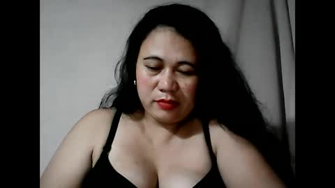 Snapshot of pinaymama12345 chatting on 02-15-25, 12:04 pinaymama12345 online show from 02-15-25, 12:04