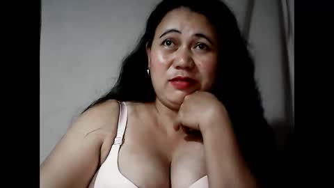 Snapshot of pinaymama12345 chatting on 02-24-25, 04:05 pinaymama12345 online show from 02-24-25, 04:05