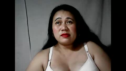 Snapshot of pinaymama12345 chatting on 03-07-25, 02:34 pinaymama12345 online show from 03-07-25, 02:34