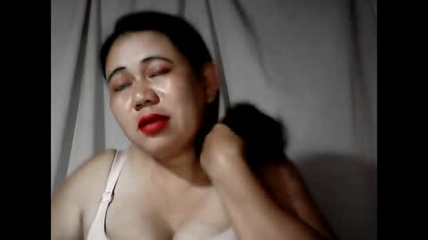 Snapshot of pinaymama12345 chatting on 09-21-25, 10:33 pinaymama12345 online show from 09-21-25, 10:33