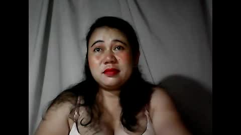 Snapshot of pinaymama12345 chatting on 10-25-25, 10:37 pinaymama12345 online show from 10-25-25, 10:37