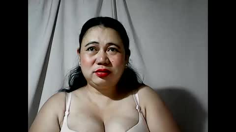 Snapshot of pinaymama12345 chatting on 02-14-26, 10:50 pinaymama12345 online show from 02-14-26, 10:50