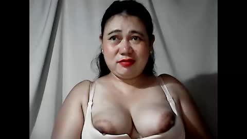 pinaymama12345 online show from 05-06-26, 10:48