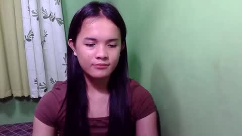 pinaymorena_rhowe online show from 12-07-24, 05:42