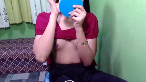 pinaymorena_rhowe online show from 01-06-25, 02:47