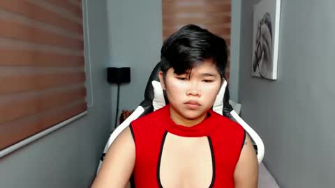 Snapshot of pinayprincesslyn chatting on 01-22-25, 01:42 Lyn the Lesbian online show from 01-22-25, 01:42