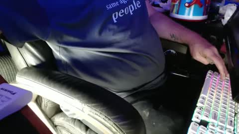 Snapshot of pincoffin chatting on 03-09-25, 05:00 Pincoffin online show from 03-09-25, 05:00