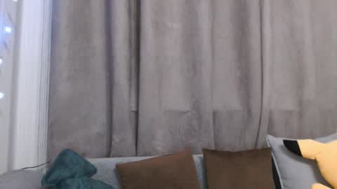       online show from 01-02-25, 06:12