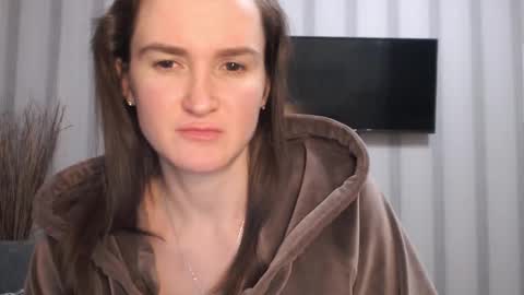       online show from 01-05-25, 04:06