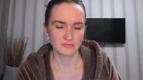       online show from 01-06-25, 06:10