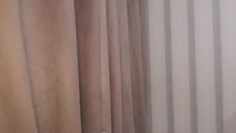       online show from 06-28-26, 08:20