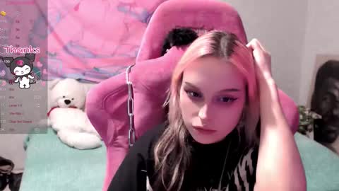 Nancy online show from 09-19-25, 11:49