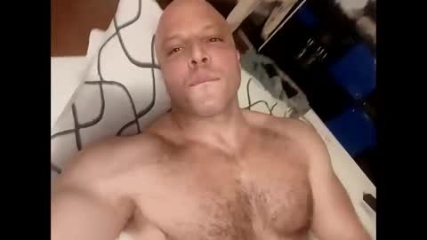 pineapplemarco online show from 04-20-26, 10:22