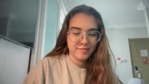 Susie online show from 02-21-26, 02:23