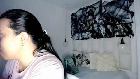 tiffany online show from 10-12-25, 07:35