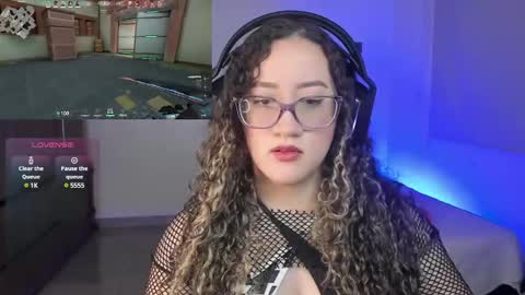 Emilly Santis online show from 12-30-24, 11:38