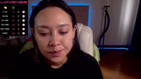 pink_blossom_ online show from 09-10-25, 02:06