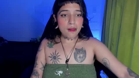 Snapshot of pink_dustt chatting on 02-20-25, 12:30 weedcandy ig y twitter xpink dustt online show from 02-20-25, 12:30