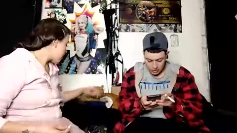 Snapshot of pink_peyton chatting on 12-19-24, 02:01 Pink peyton online show from 12-19-24, 02:01