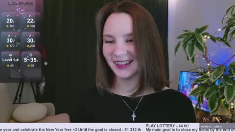 Snapshot of pink_seagull chatting on 12-27-24, 05:37 Eva online show from 12-27-24, 05:37