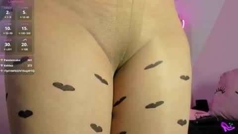 Snapshot of pink_secret chatting on 02-06-25, 08:23 pink_secret online show from 02-06-25, 08:23