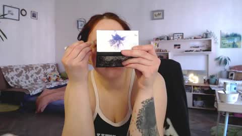 Snapshot of pink_soup chatting on 04-19-26, 08:57 Sony online show from 04-19-26, 08:57