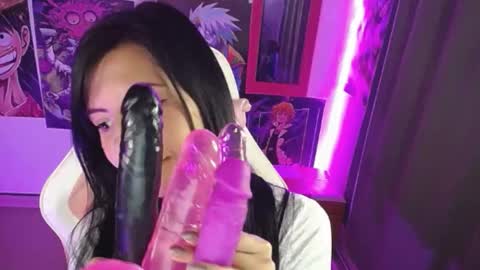 pink_yuii online show from 02-26-25, 11:59