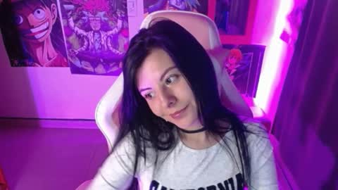 pink_yuii online show from 03-04-25, 02:49