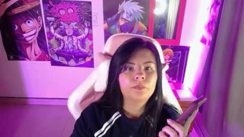 pink_yuii online show from 03-11-25, 12:00