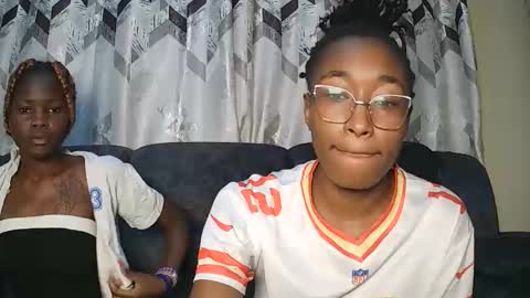 PinkyAura online show from 02-22-26, 11:09