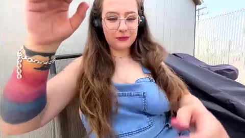 Snapshot of pinkcandi333 chatting on 03-22-26, 08:23 pinkcandi333 online show from 03-22-26, 08:23