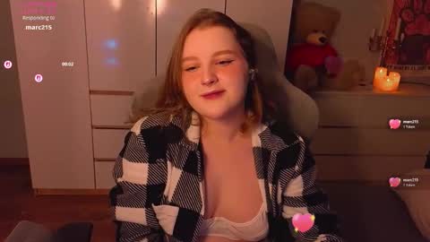 pinkiep1e online show from 03-04-26, 01:33