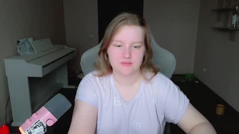 pinkiep1e online show from 06-05-26, 03:24