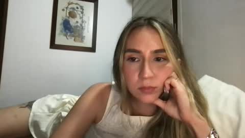 Pinkilola online show from 03-22-26, 12:36