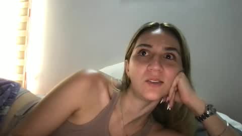 Pinkilola online show from 03-25-26, 01:06