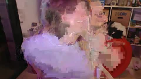 pinkladyx2 online show from 02-25-25, 11:44